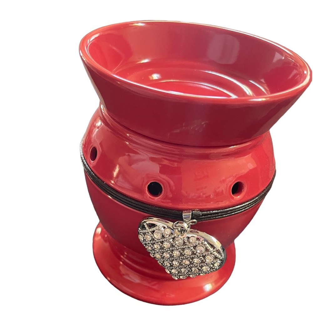 Be Mine Scentsy warmer great gift for someone you  love !